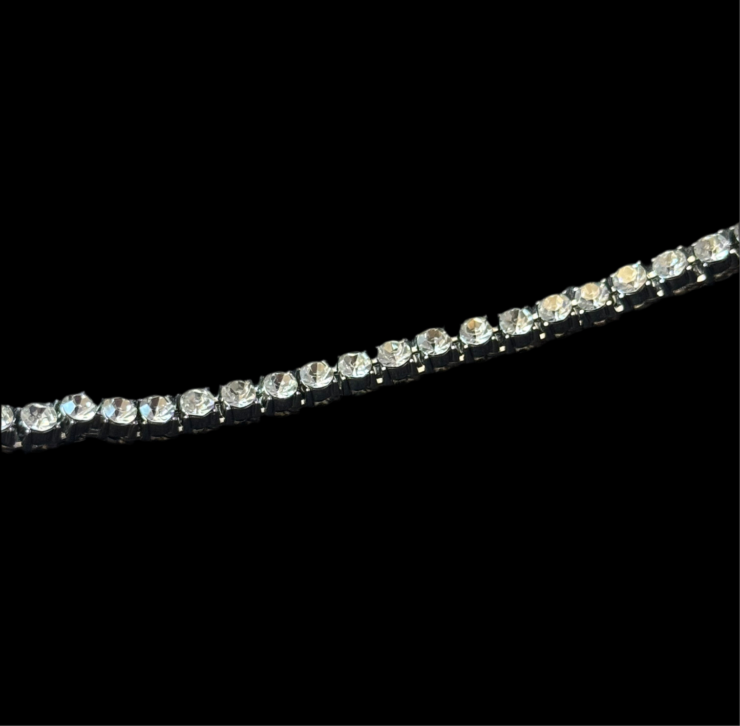 ARMBAND „TENNIS W“. Modeschmuck