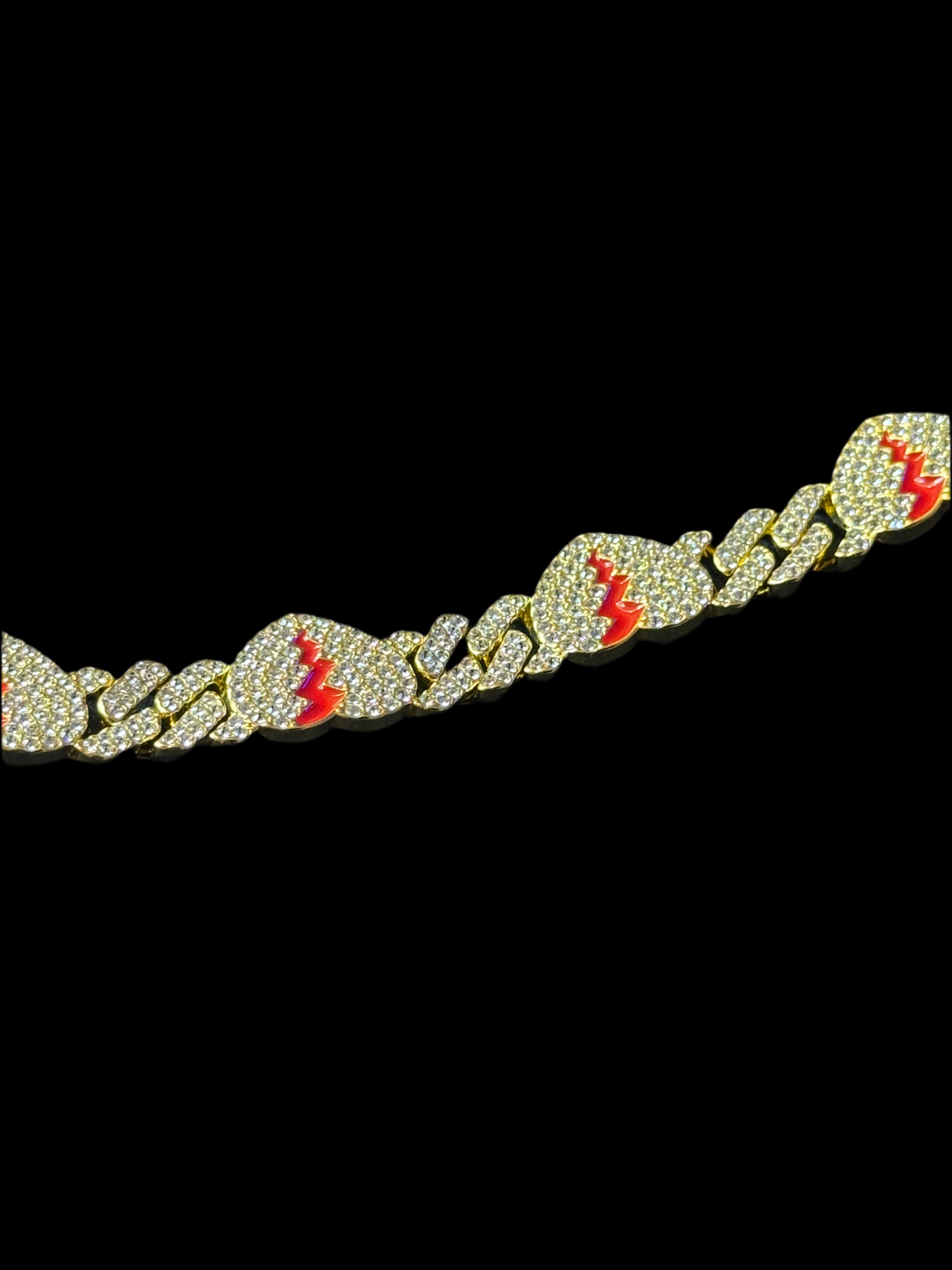 ARMBAND „BROKEN“. Modeschmuck