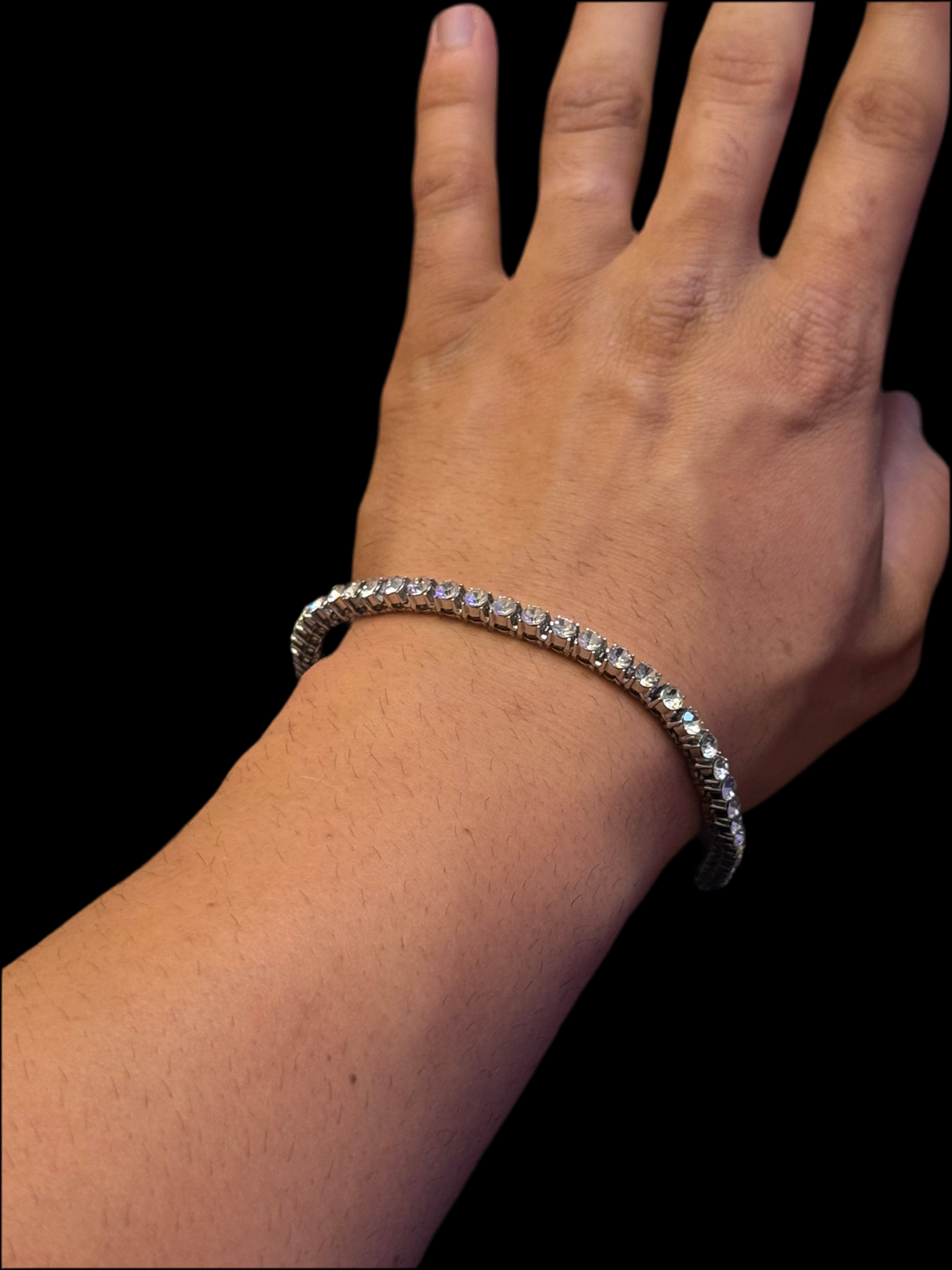 ARMBAND „TENNIS W“. Modeschmuck