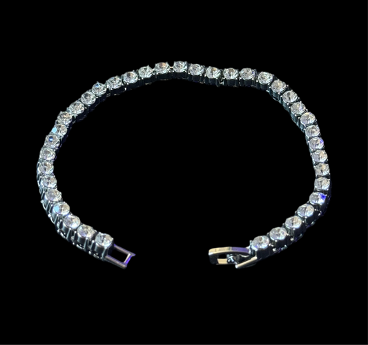 ARMBAND „TENNIS W“. Modeschmuck