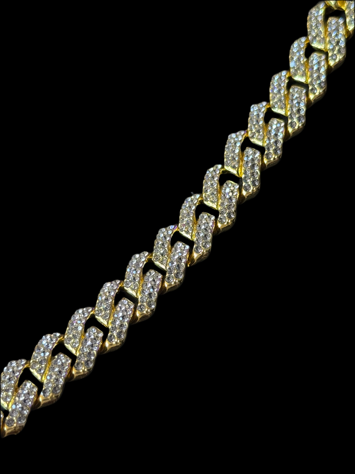 ARMBAND „CUBAN G“.                            Modeschmuck