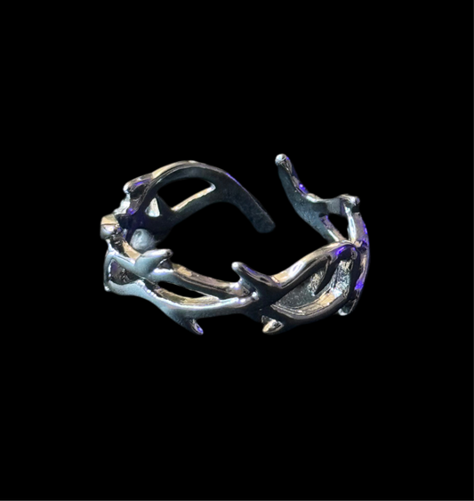 RING „STINGER“.                               Modeschmuck