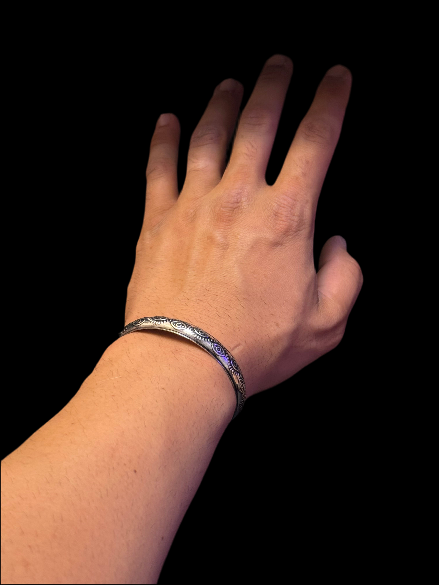 ARMBAND „CLEAN BOY“.                         Modeschmuck