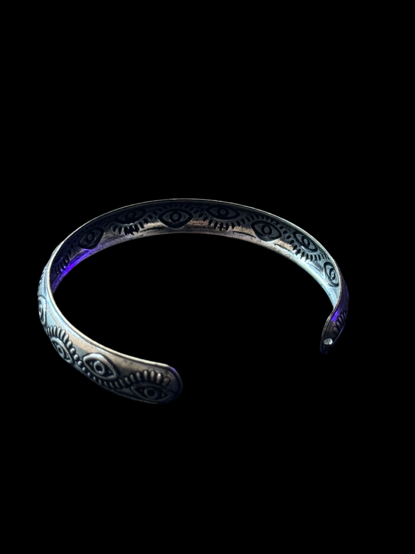 ARMBAND „EYEZ“.                          Modeschmuck